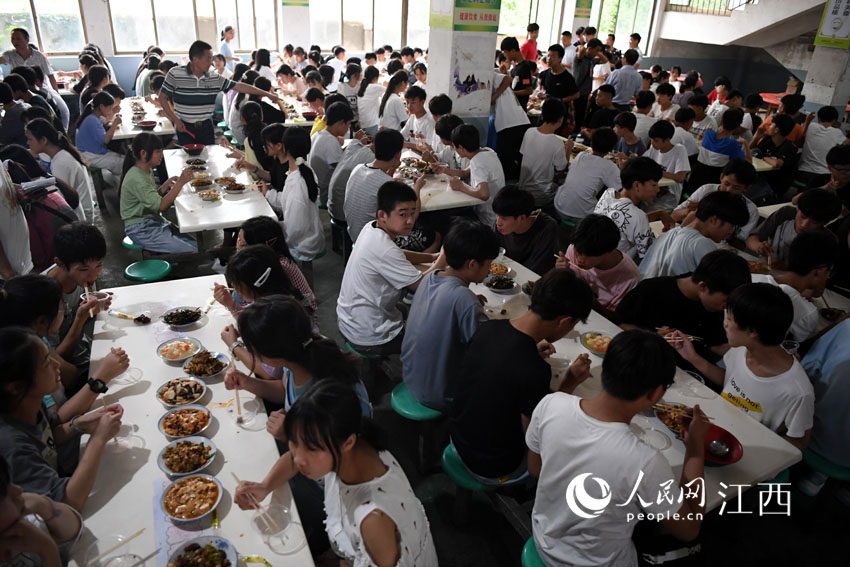 WʳÃȾͲyһͲͱCˌWʳȫW r/z