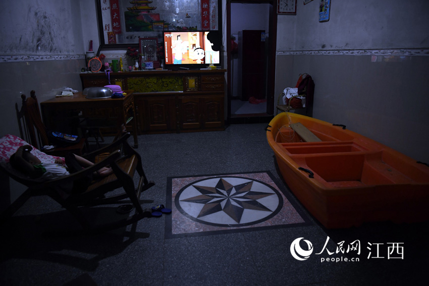 һλСړuϿҕ͏dһСW r/z