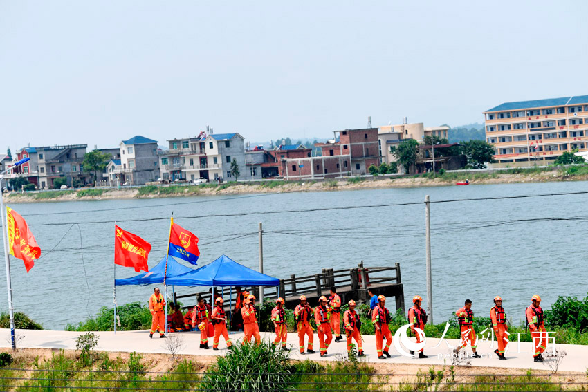 rָTϰ̉ϵhPW r/z