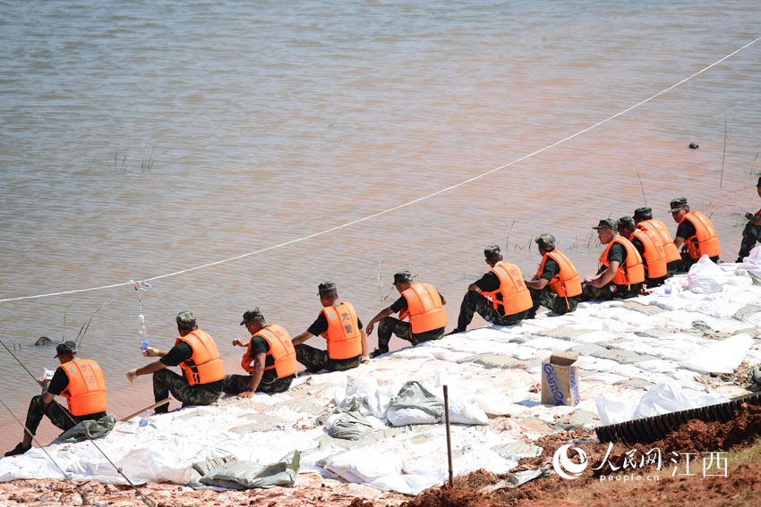 侯̶֧꠹ٱھŽ޿hź̎UgϢSN/z