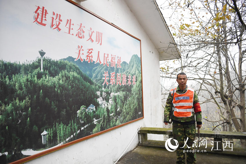 ī50qfδ^mofɽÿһØW r z