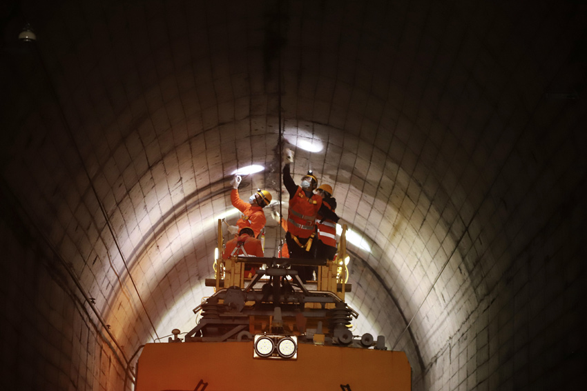 IˆT܉܇Iƽ_ڰ@Щt\ֵФ혽 z