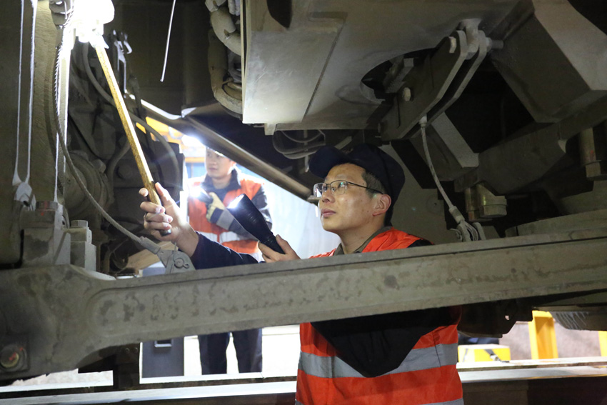 zڙzC܇܇ײ z