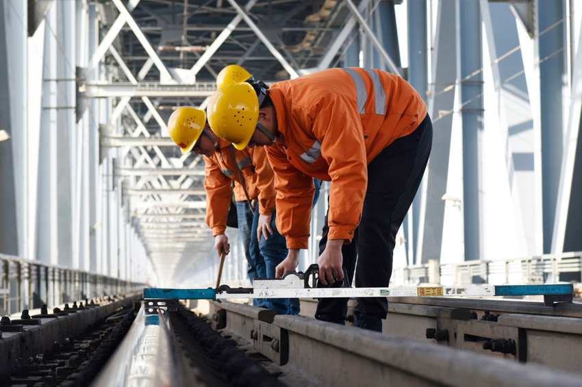 3z܉{Ҏˮƽ׃r z