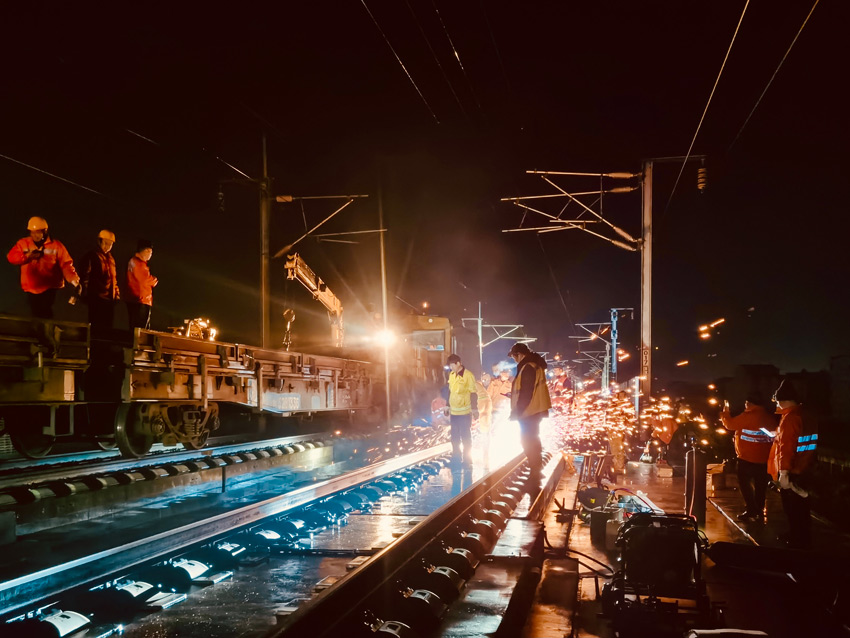 IˆT̎MдĥwR־ z