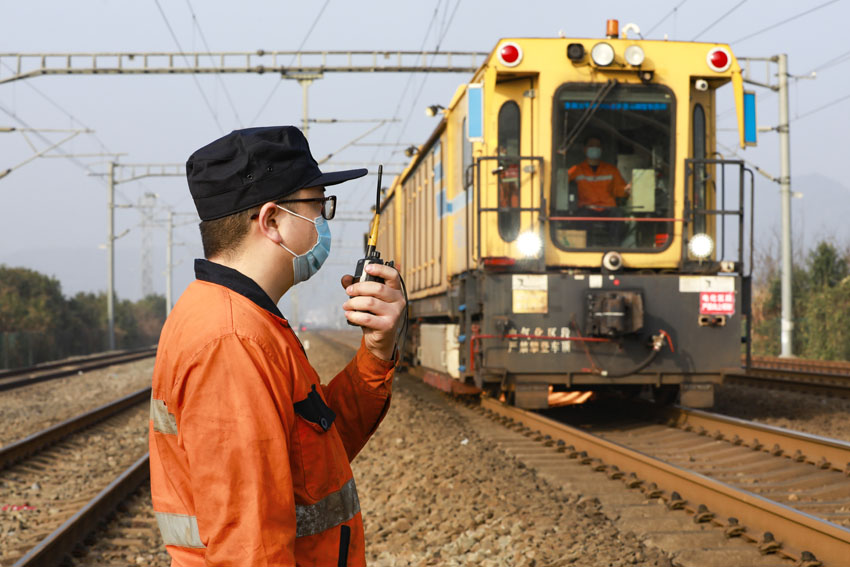 ָ]ĥC܇MСĥ܉Iε z