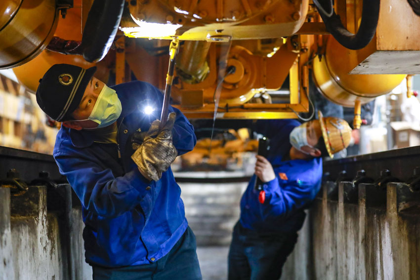 ڙz܇vPIλ ε z