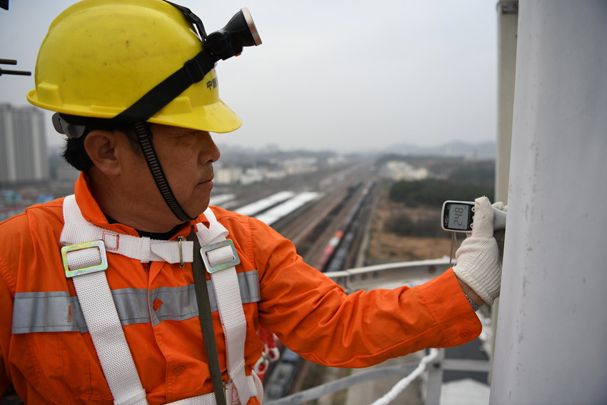 ˆTھ40׵ͨFƽ_̎ʹоxyFǷϘ˜ z