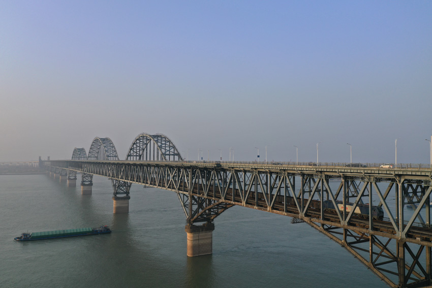 ؛\܇^ŽL򣨟o˙CĔz z