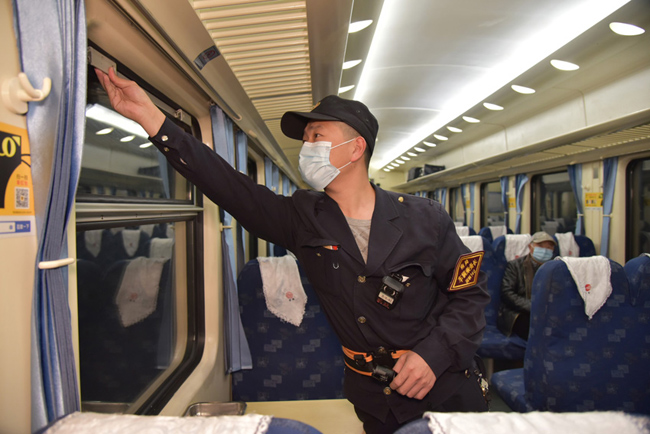 ܇_֮hMȫ܇Ѳҕ־ z