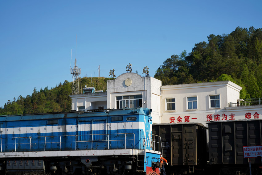 ߅վվǰæµęC܇܇v  z