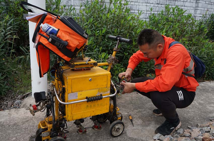 ܉t܉M̽zyǰ׽BzyxݽzПoɄSP z