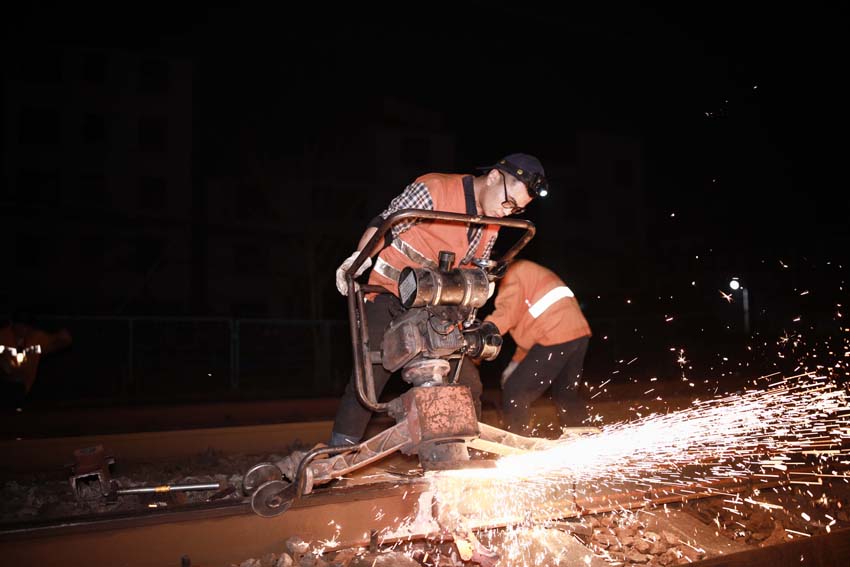 IˆT\܉ĥCĥ܉ƽĲ Ӻ z