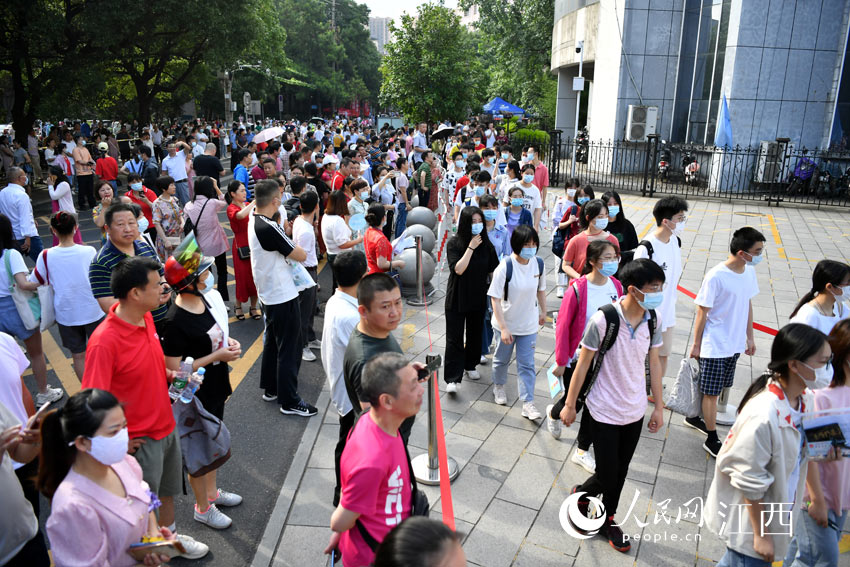 mM뿼Lھ侀ĿͺMW rz