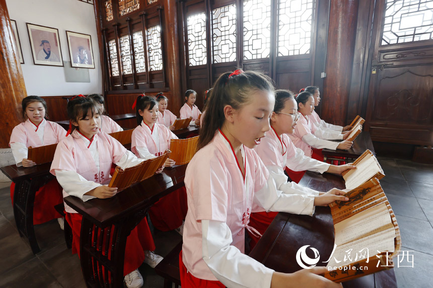 103СWڽʡŽкڿhWmbxʯɽӛȽƪwAz