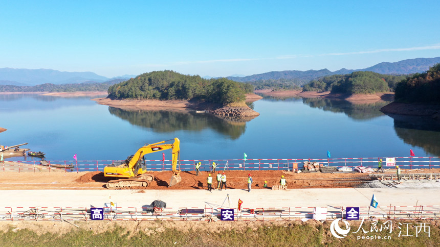 hFYˮ콨ɺʹ70f˺ϡˮ Vz  