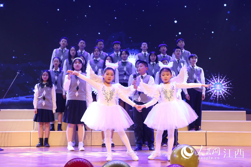 ĎͬcףԪѹ Wꖽƽz