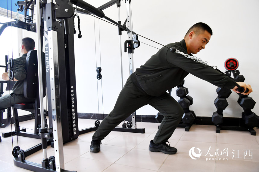 ӖʿMwӖ W rz