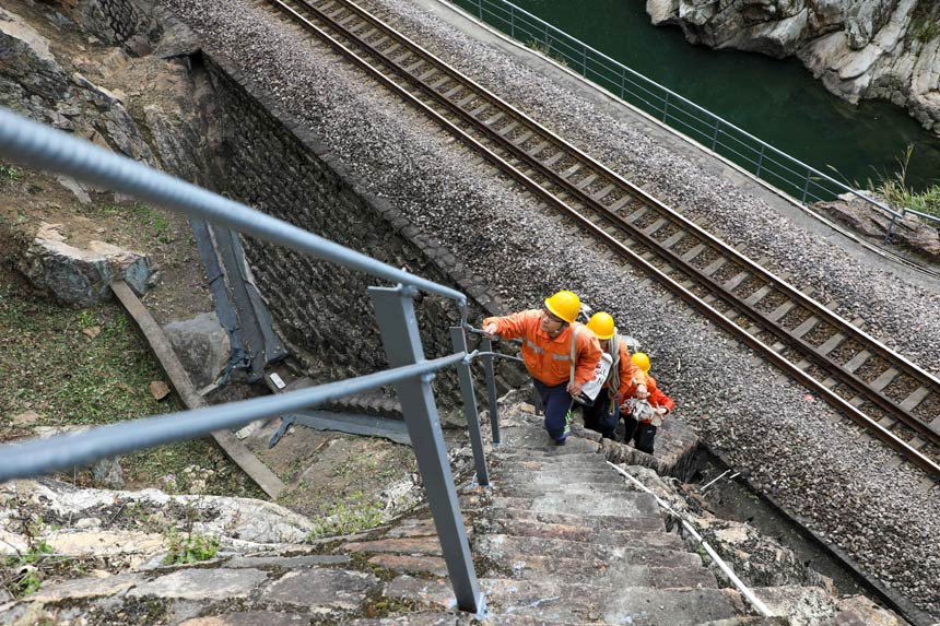 L갷厧Iеʂ䌦ɽwMЙzGz