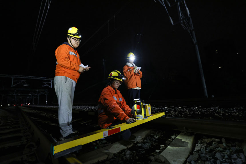 yIMMн|WλbõĜyiz