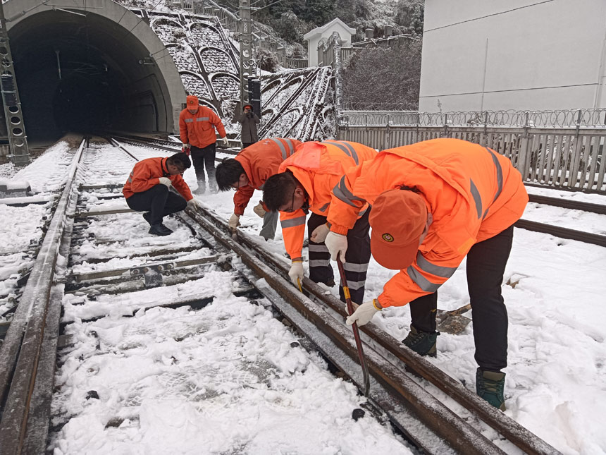 ݹնνMhFTͻ_չѩI_܇ȫ۬Ɣz