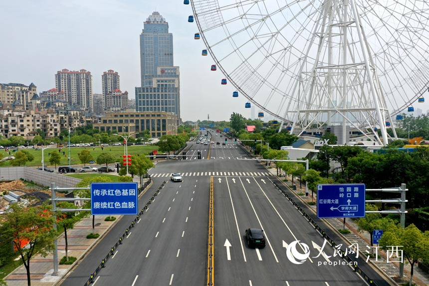 R^깤ͨ܇Mϴƽ W rz