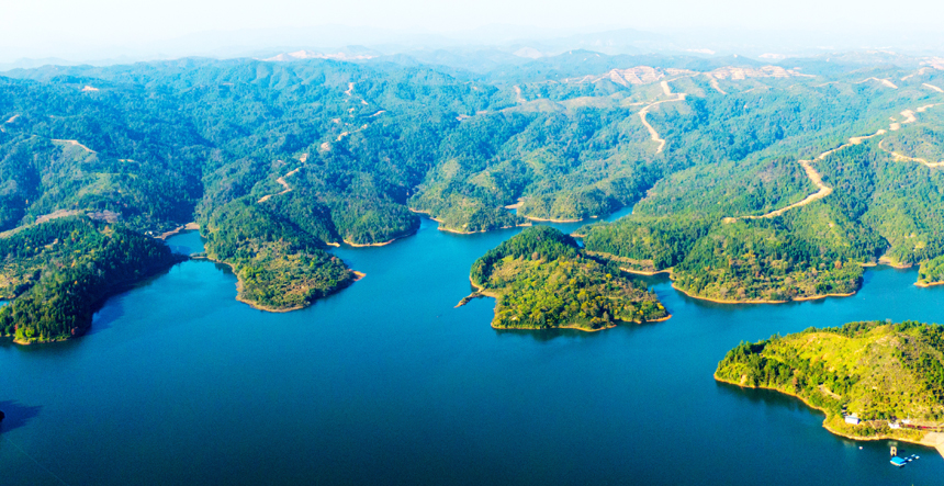 航拍鏡頭下的禮亨水庫。詹繼成攝