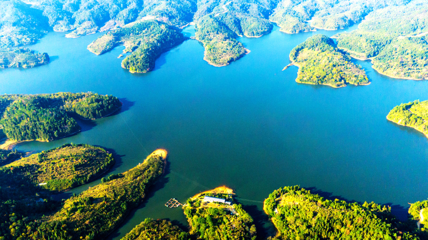 航拍鏡頭下的禮亨水庫。詹繼成攝