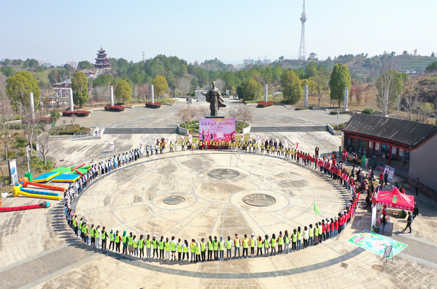 3月6日，南豐縣組織趣味活動迎接“三八”國際婦女節。章夢元攝