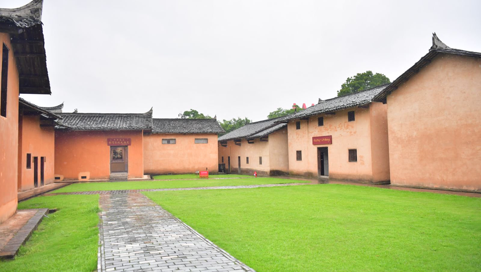 贛州瑞金共和國搖籃景區一角。