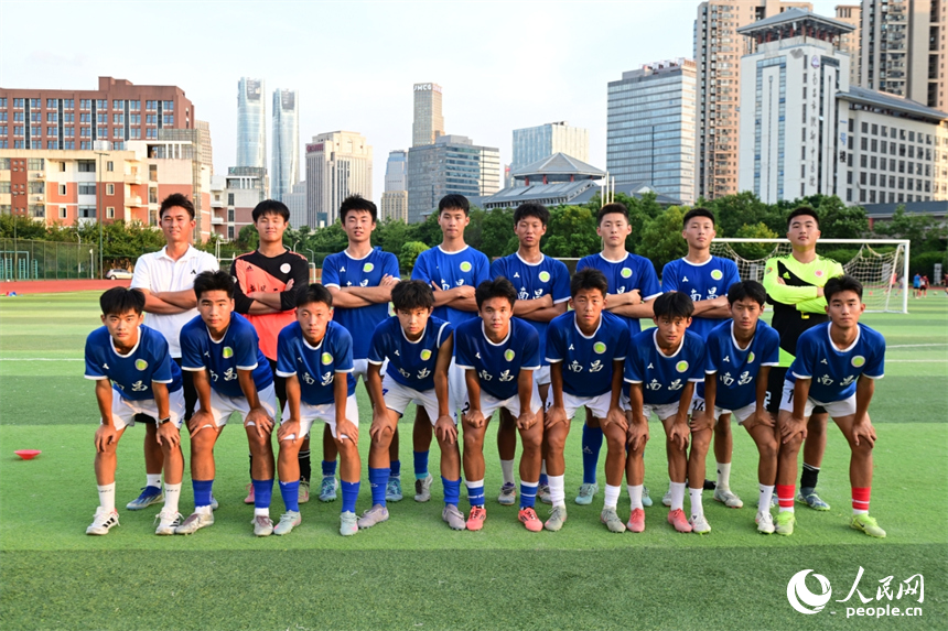 南昌隊隊員們對“贛超”的首場比賽充滿信心。人民網記者 時雨攝