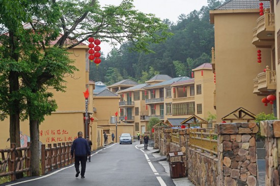 ολھɽйЌW[428ՔzAӛ f z